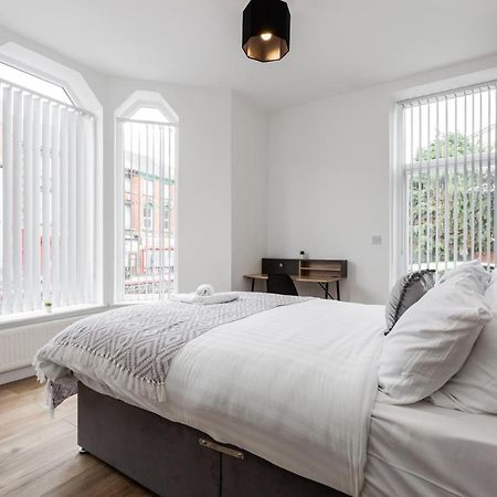 York Villas Free Parking Included Liverpool Exterior foto