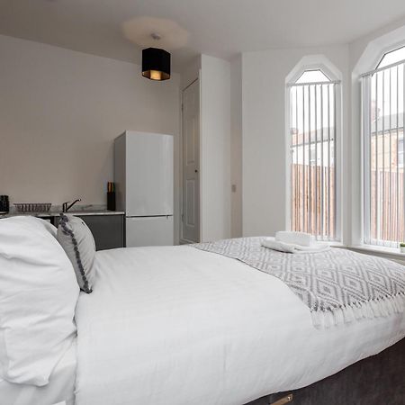 York Villas Free Parking Included Liverpool Exterior foto