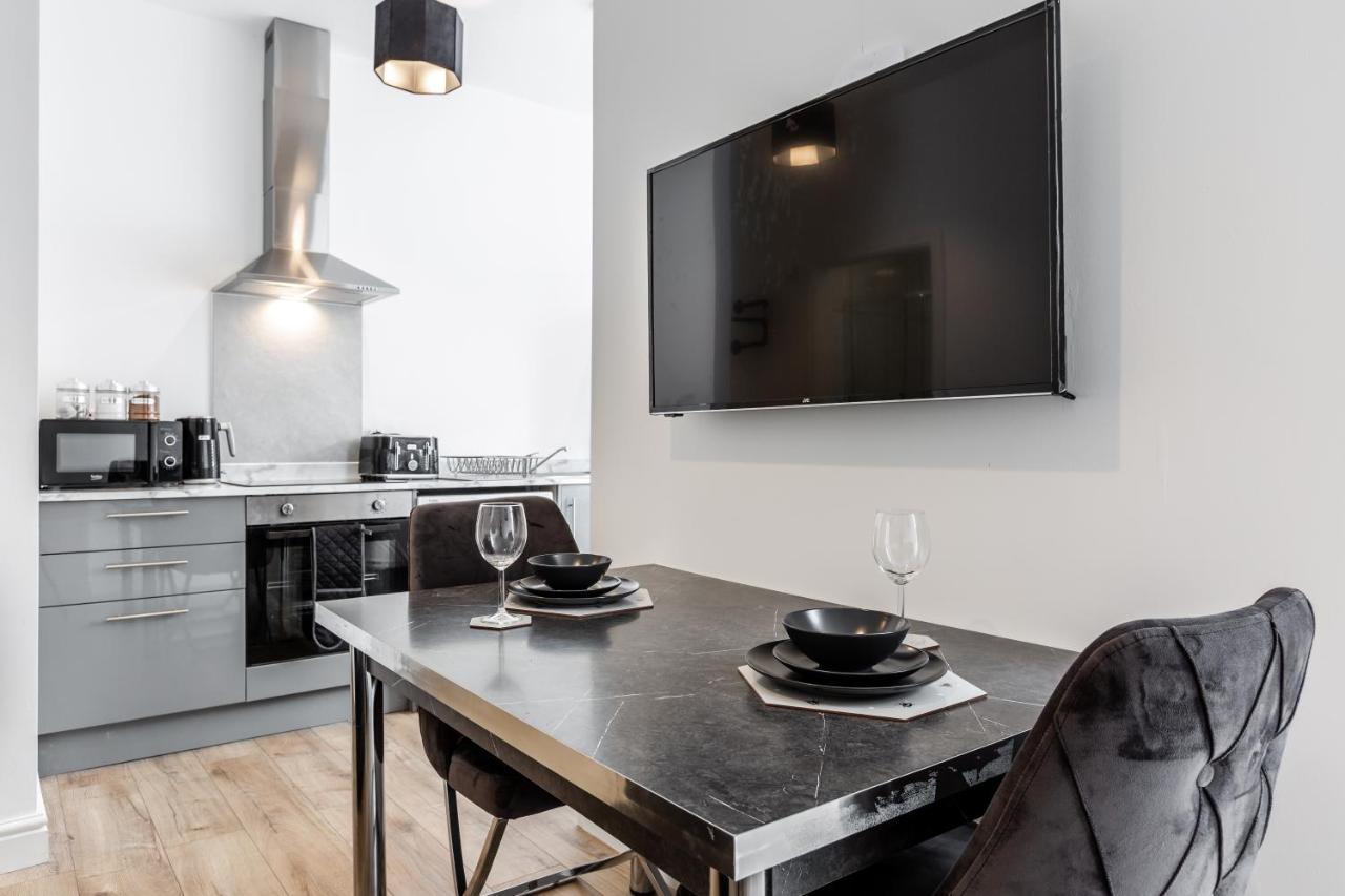 York Villas Free Parking Included Liverpool Exterior foto