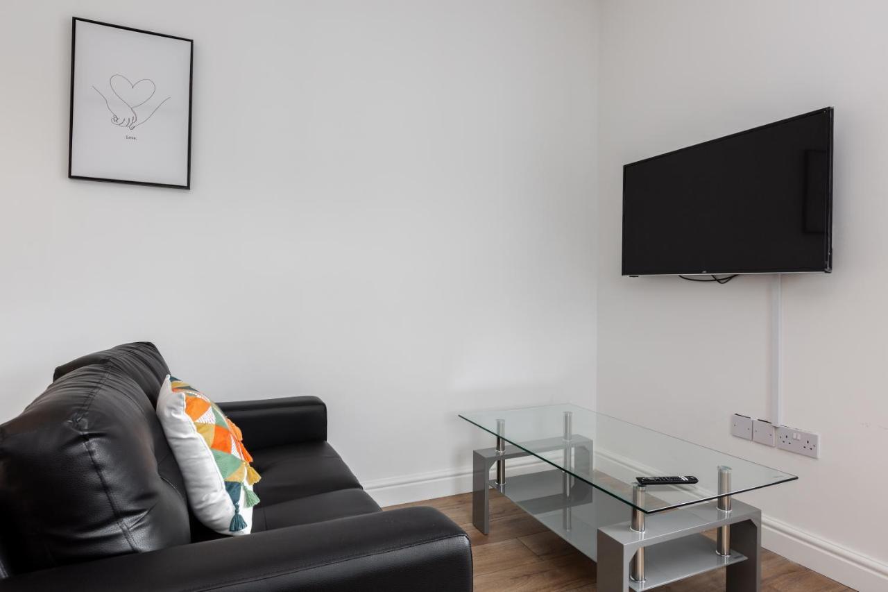 York Villas Free Parking Included Liverpool Exterior foto
