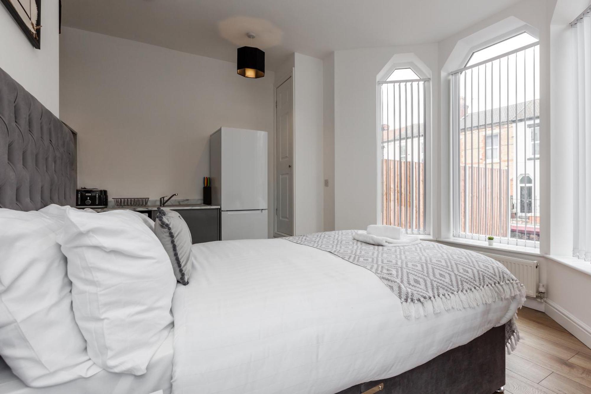 York Villas Free Parking Included Liverpool Exterior foto