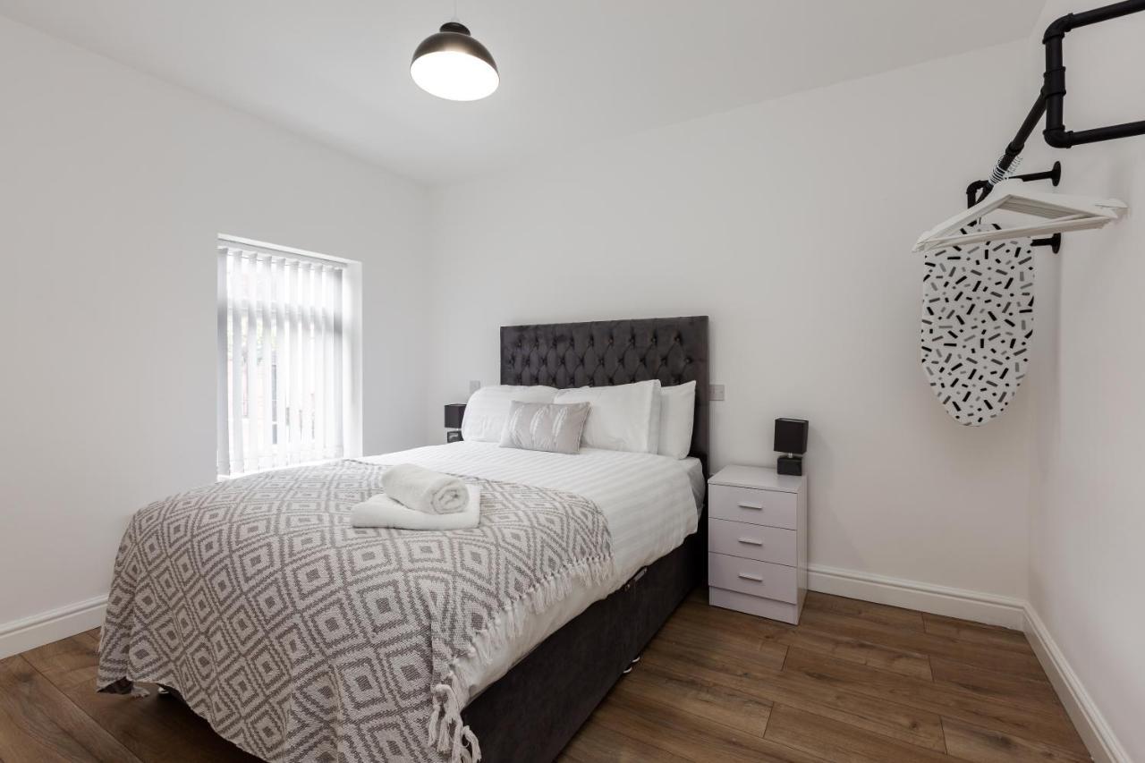 York Villas Free Parking Included Liverpool Exterior foto