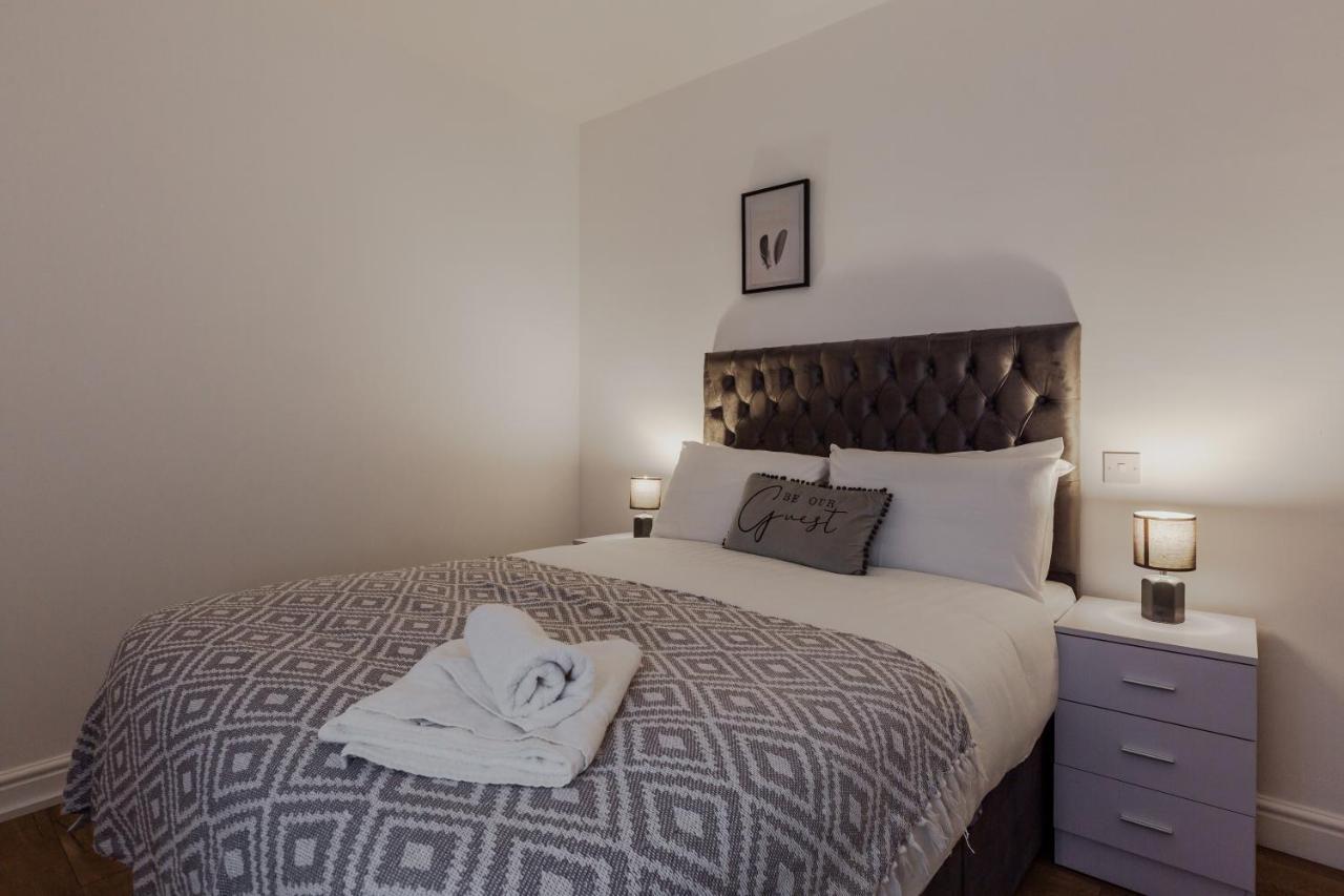 York Villas Free Parking Included Liverpool Exterior foto