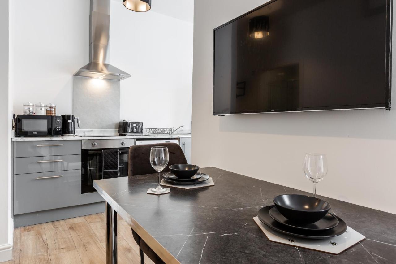 York Villas Free Parking Included Liverpool Exterior foto
