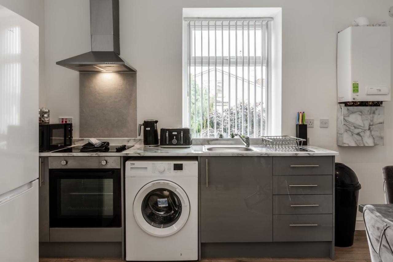 York Villas Free Parking Included Liverpool Exterior foto