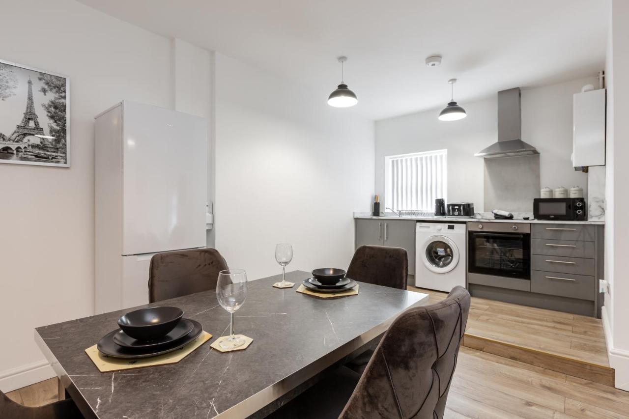 York Villas Free Parking Included Liverpool Exterior foto